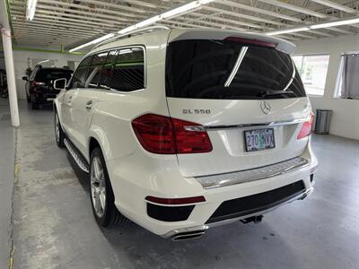 2015 Mercedes-Benz GL 550 4MATIC LOW MILES 68k (2 OWNERS) - Photo 4 - Portland, OR 97267