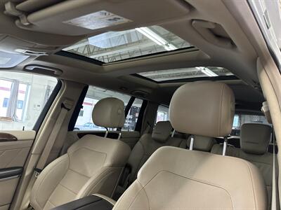 2015 Mercedes-Benz GL 550 4MATIC LOW MILES 68k (2 OWNERS) - Photo 18 - Portland, OR 97267