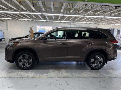 2017 Toyota Highlander Hybrid Limited Platinum ONE OWNER   - Photo 7 - Portland, OR 97267