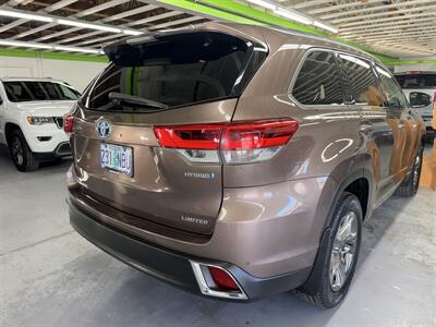 2017 Toyota Highlander Hybrid Limited Platinum ONE OWNER   - Photo 4 - Portland, OR 97267