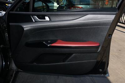 2022 Kia K5 GT-Line   - Photo 17 - North Hollywood, CA 91605