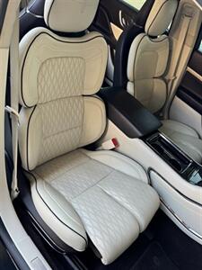 2019 Lincoln Continental Limited Edition 80th Anniversary Coach  Doors  Limited 68 of 80 - Photo 25 - North Hollywood, CA 91605