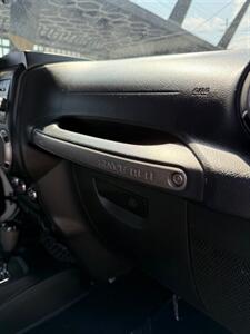 2014 Jeep Wrangler Sport   - Photo 19 - North Hollywood, CA 91605