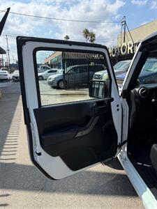 2014 Jeep Wrangler Sport   - Photo 9 - North Hollywood, CA 91605