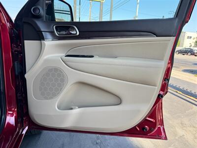 2014 Jeep Grand Cherokee Overland   - Photo 19 - North Hollywood, CA 91605