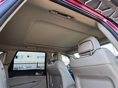 2014 Jeep Grand Cherokee Overland   - Photo 10 - North Hollywood, CA 91605