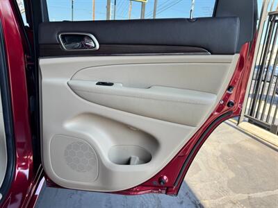 2014 Jeep Grand Cherokee Overland   - Photo 20 - North Hollywood, CA 91605