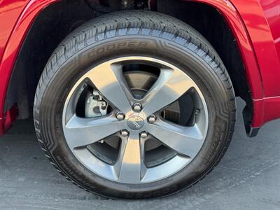 2014 Jeep Grand Cherokee Overland   - Photo 15 - North Hollywood, CA 91605