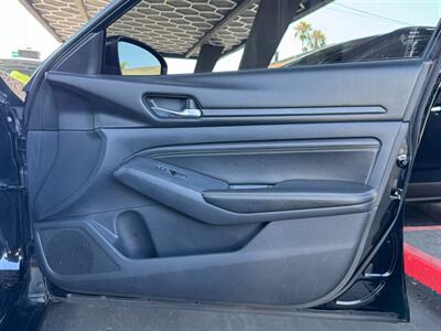 2020 Nissan Altima 2.5 S   - Photo 15 - North Hollywood, CA 91605