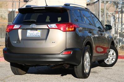 2014 Toyota RAV4 LE   - Photo 4 - North Hollywood, CA 91605