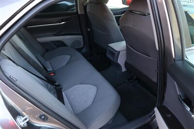 2022 Toyota Camry Hybrid LE  HYBRID - Photo 30 - North Hollywood, CA 91605