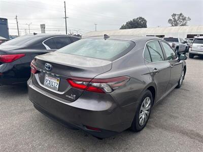 2022 Toyota Camry Hybrid LE  HYBRID - Photo 2 - North Hollywood, CA 91605