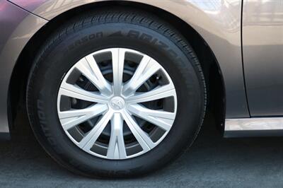 2022 Toyota Camry Hybrid LE  HYBRID - Photo 33 - North Hollywood, CA 91605
