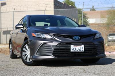 2022 Toyota Camry Hybrid LE  HYBRID - Photo 4 - North Hollywood, CA 91605
