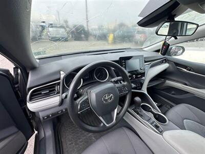 2022 Toyota Camry Hybrid LE  HYBRID - Photo 5 - North Hollywood, CA 91605