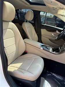 2018 Mercedes-Benz C 300   - Photo 18 - North Hollywood, CA 91605