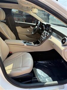 2018 Mercedes-Benz C 300   - Photo 17 - North Hollywood, CA 91605