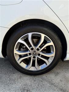 2018 Mercedes-Benz C 300   - Photo 11 - North Hollywood, CA 91605