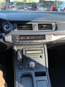 2014 Lexus CT 200h   - Photo 12 - North Hollywood, CA 91605