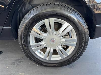 2016 Cadillac SRX Luxury Collection   - Photo 16 - North Hollywood, CA 91605