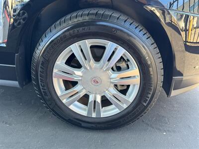 2016 Cadillac SRX Luxury Collection   - Photo 13 - North Hollywood, CA 91605