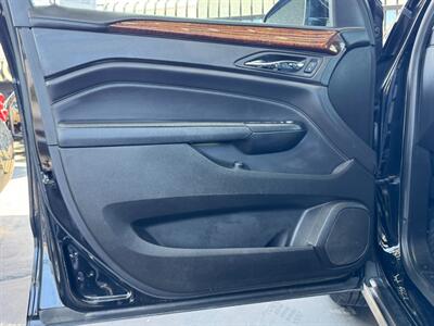 2016 Cadillac SRX Luxury Collection   - Photo 17 - North Hollywood, CA 91605