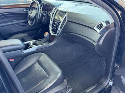 2016 Cadillac SRX Luxury Collection   - Photo 9 - North Hollywood, CA 91605