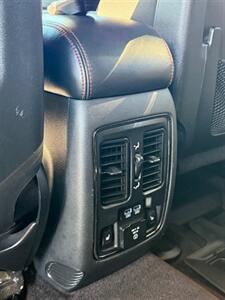2017 Dodge Durango R/T AWD   - Photo 18 - North Hollywood, CA 91605
