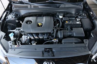 2020 Kia Forte GT Line   - Photo 12 - North Hollywood, CA 91605
