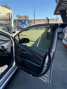 2017 Toyota Prius Two   - Photo 22 - North Hollywood, CA 91605