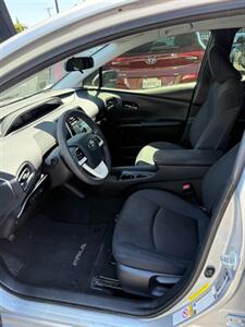 2017 Toyota Prius Two   - Photo 10 - North Hollywood, CA 91605