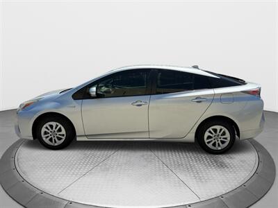 2017 Toyota Prius Two   - Photo 4 - North Hollywood, CA 91605