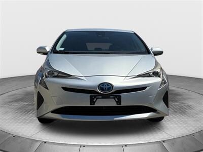 2017 Toyota Prius Two   - Photo 2 - North Hollywood, CA 91605