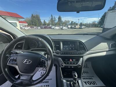 2017 Hyundai ELANTRA SE   - Photo 10 - Langley, BC V3A 4H1