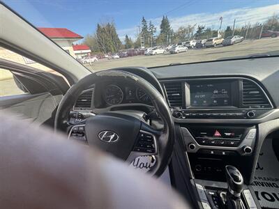 2017 Hyundai ELANTRA SE   - Photo 12 - Langley, BC V3A 4H1