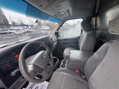 2013 Nissan NV 2500 HD S   - Photo 13 - Langley, BC V3A 4H1
