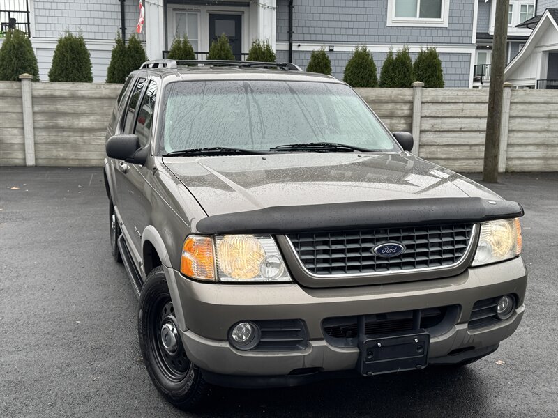 2002 Ford Explorer XLT 4dr XLT   - Photo 1 - Langley, BC V3A 4H1