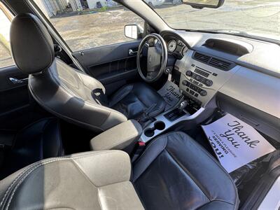 2009 Ford Focus SEL   - Photo 13 - Langley, BC V3A 4H1
