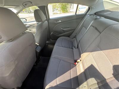 2019 Chevrolet Cruze LT   - Photo 17 - Langley, BC V3A 4H1
