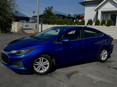 2019 Chevrolet Cruze LT   - Photo 2 - Langley, BC V3A 4H1