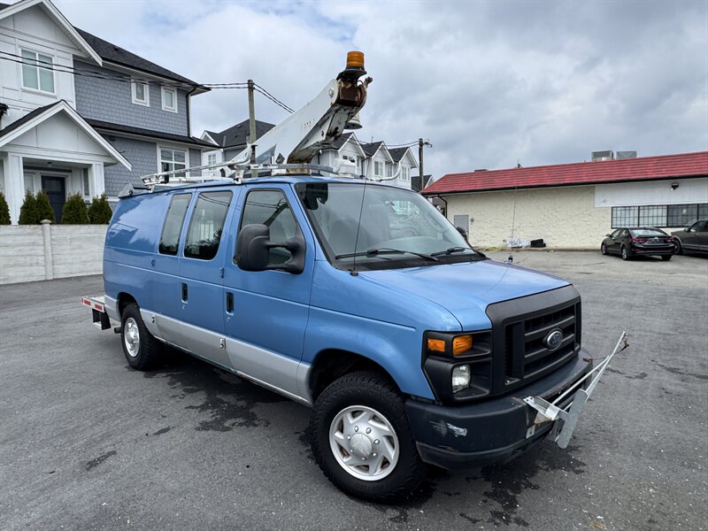 2008 Ford E-350 SD   - Photo 1 - Langley, BC V3A 4H1