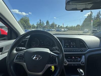 2018 Hyundai ELANTRA Limited   - Photo 14 - Langley, BC V3A 4H1