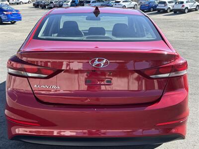 2018 Hyundai ELANTRA Limited   - Photo 8 - Langley, BC V3A 4H1