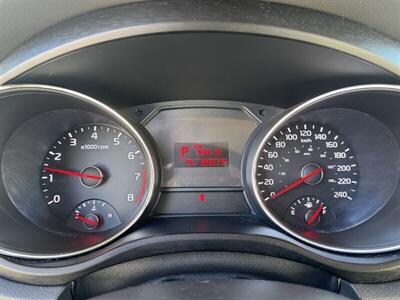 2016 Kia Sedona LX   - Photo 3 - Langley, BC V3A 4H1
