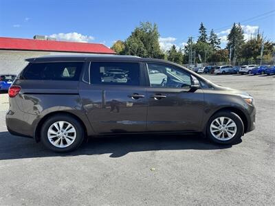2016 Kia Sedona LX   - Photo 17 - Langley, BC V3A 4H1