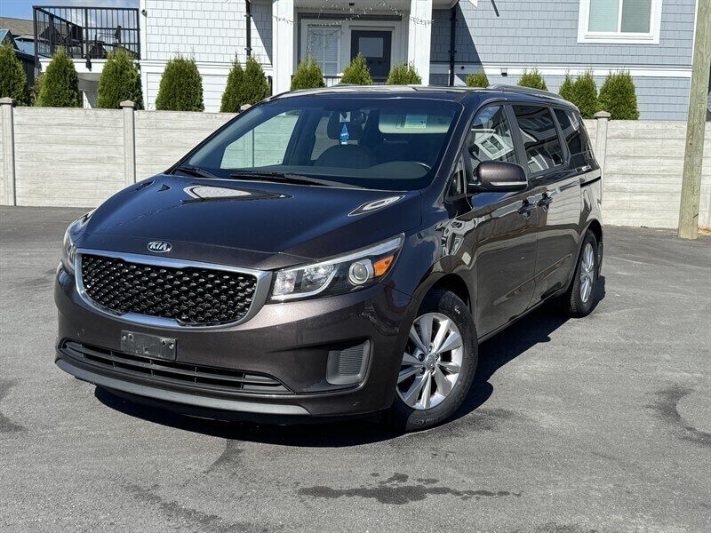 2016 Kia Sedona LX
