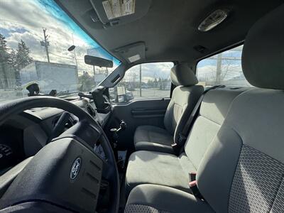 2011 Ford F-550 Super Duty   - Photo 14 - Langley, BC V3A 4H1