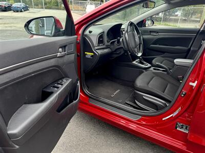 2018 Hyundai ELANTRA Limited   - Photo 4 - Langley, BC V3A 4H1