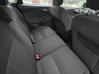 2016 Ford Focus SE - Photo 11 - Langley, BC V3A 4H1