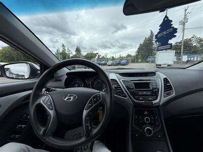 2016 Hyundai ELANTRA SE - Photo 14 - Langley, BC V3A 4H1